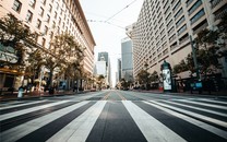 江蘇第三城，未來有望成為新一線城市，一到春天就成為...