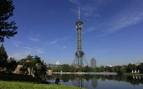 得罪半個朋友圈，我也要撕開人設